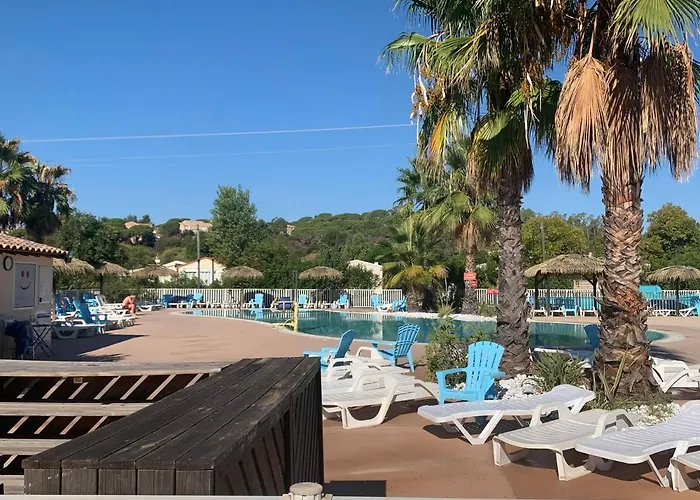Camping Le Montourey